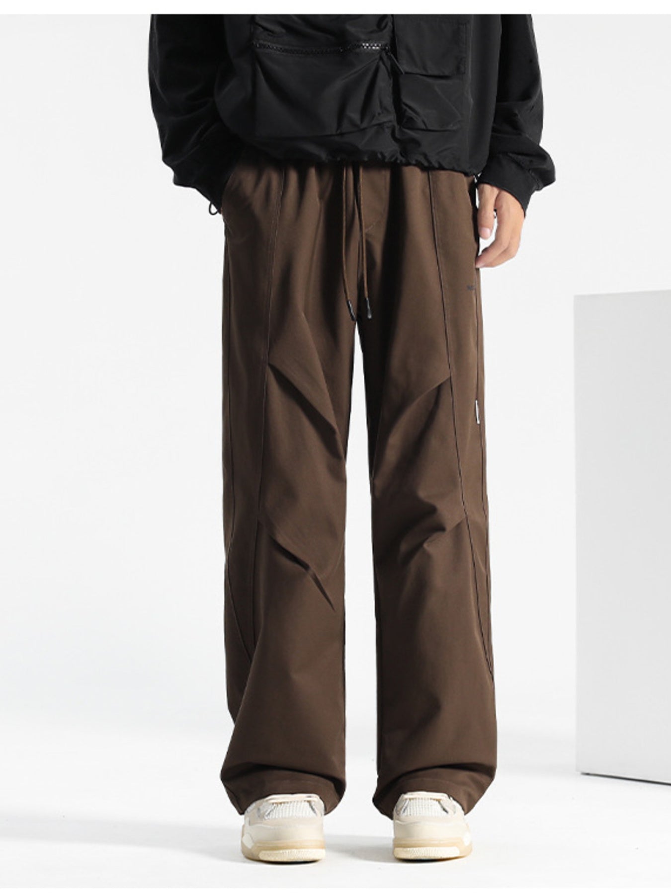 4b681e071d5743759a5a210cf1bb7fb9-Max